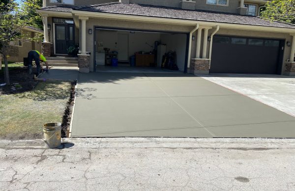 WhatsApp Image 2025-10-02 at 15.21.06_a5a0916b WhatsApp Image 2025-10-02 at 15.21.06_a5a0916b